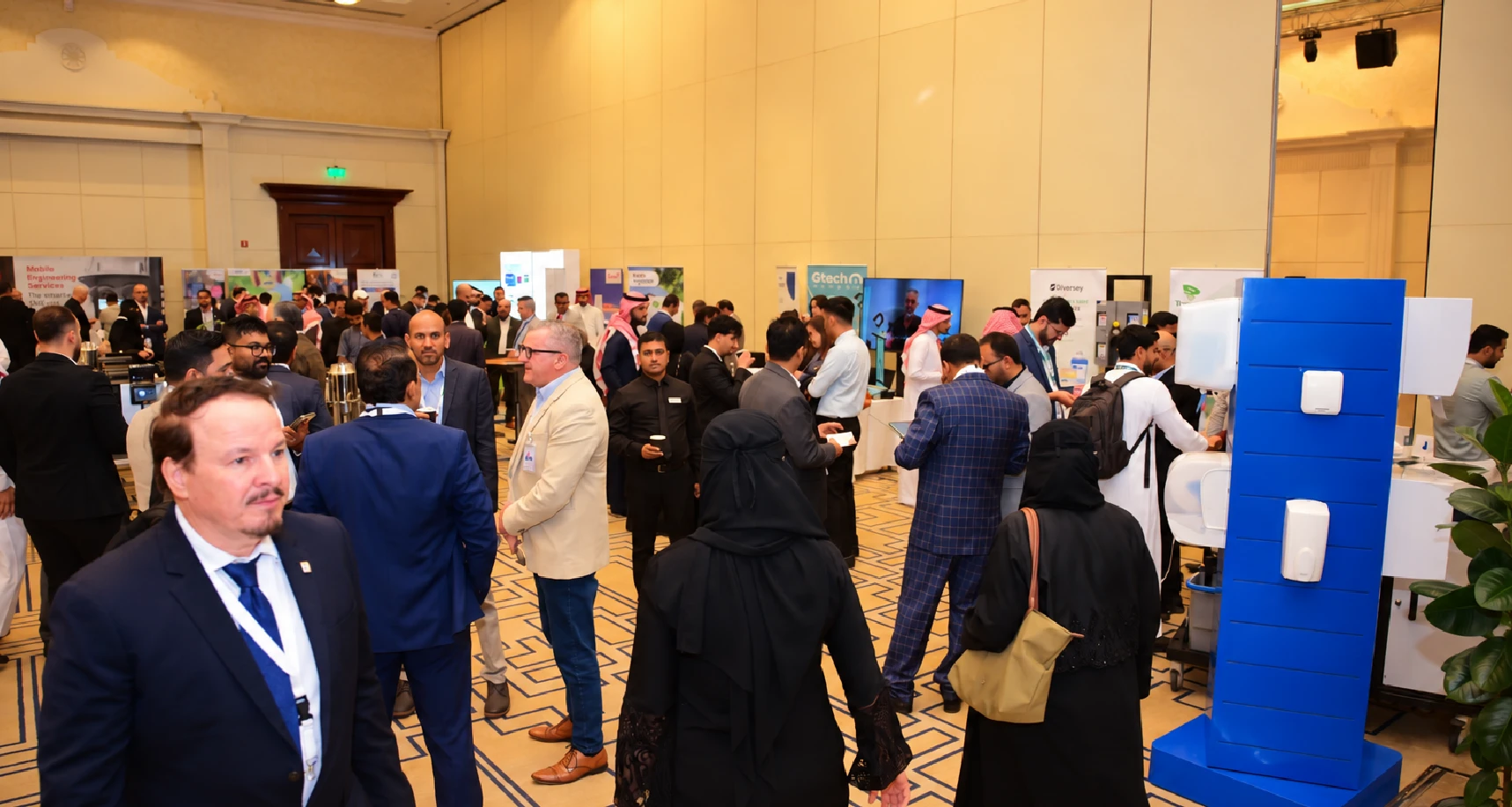 CMEC Riyadh exhibition floor, delegates networking